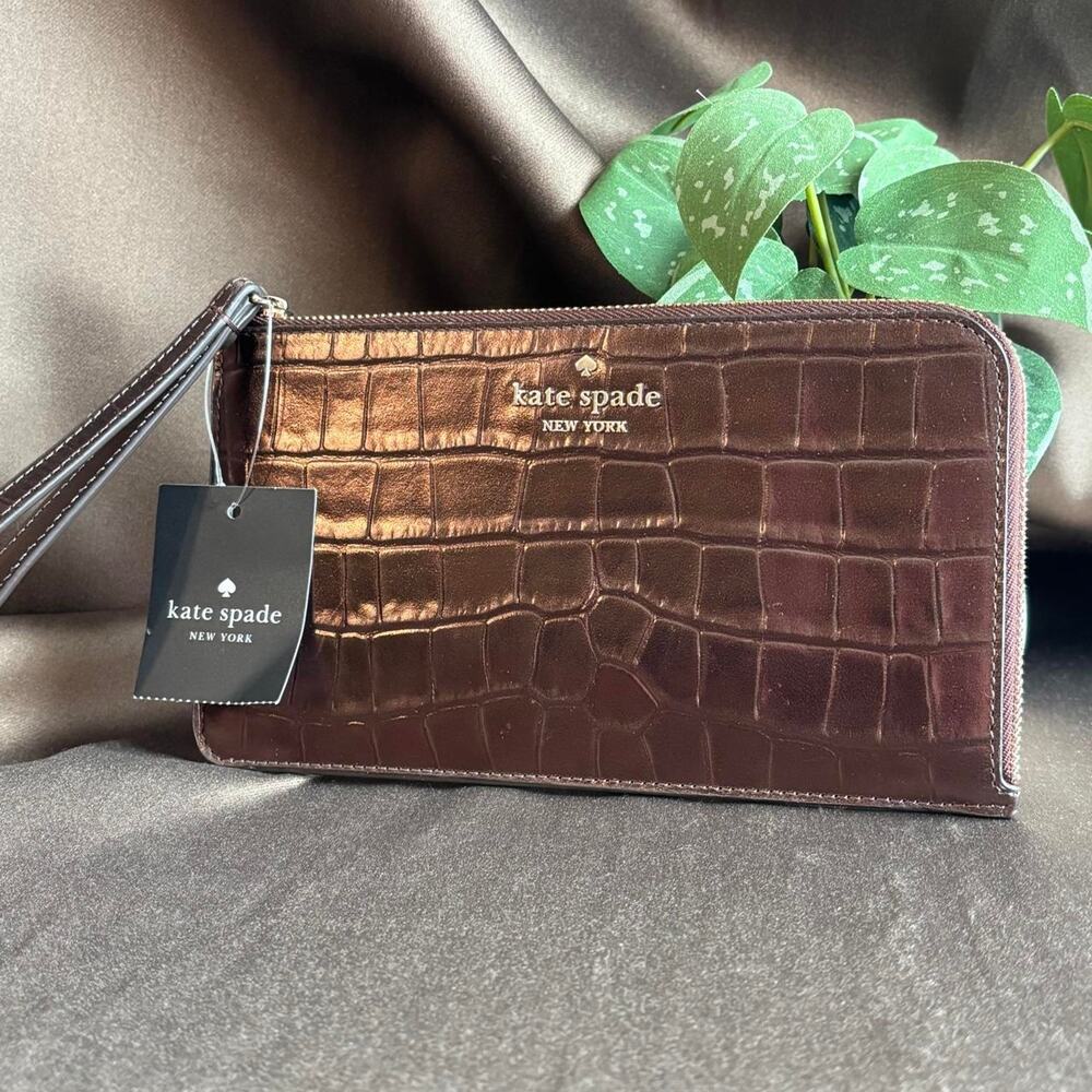 Kate Spade wristlet Croc Embossed Medium L-Zip Wristlet